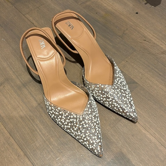 Zara Shoes - Zara slingbacks